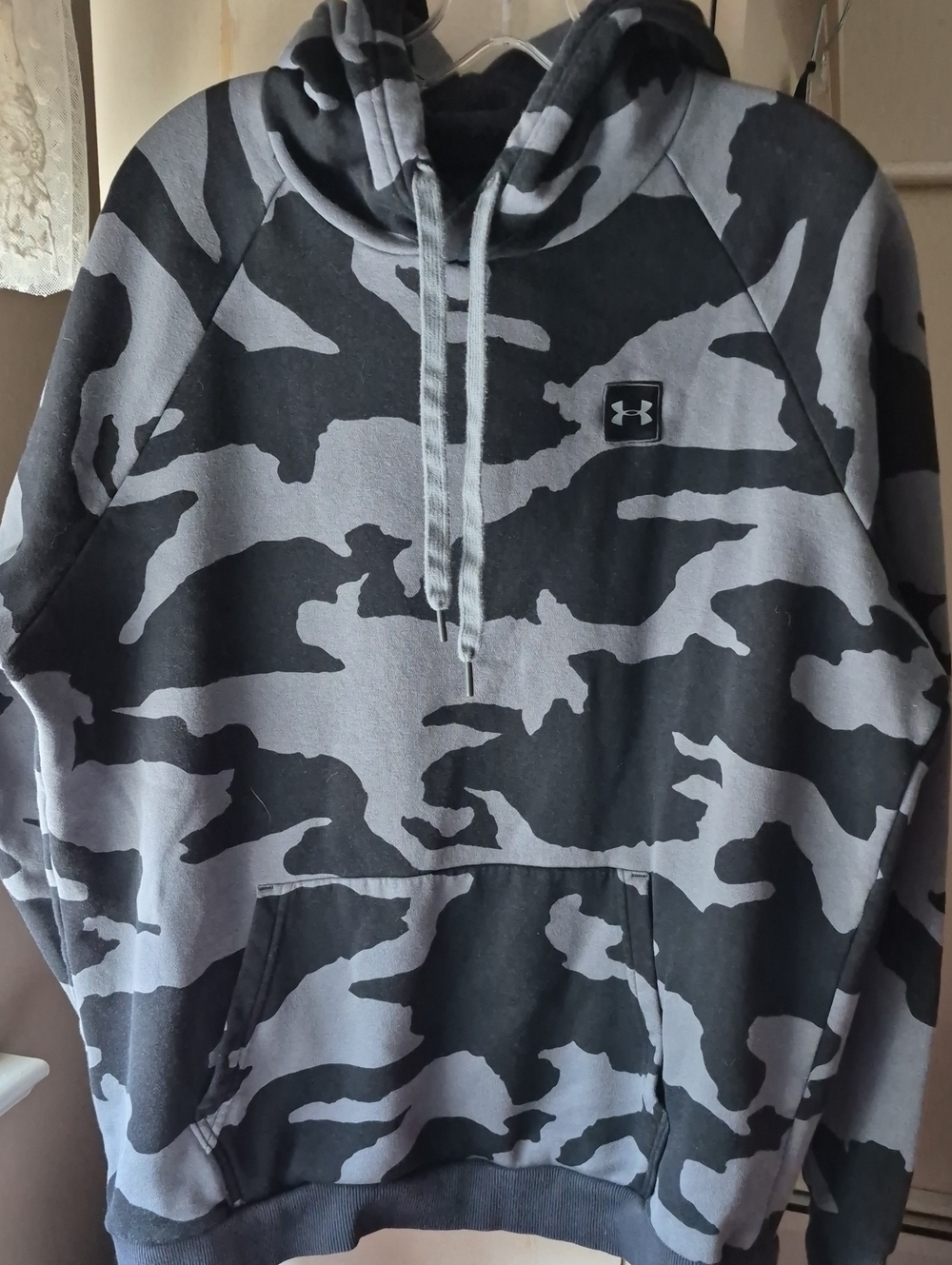 UA Men's Camo Hoodie